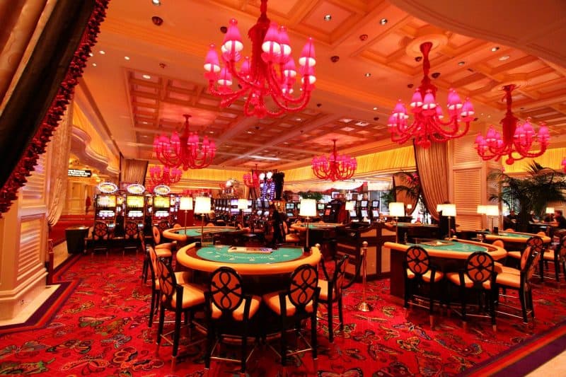 Spin Kronikleri: Slot Makinelerinde Kazanma Taktiği